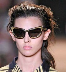 greasy-hair-dry-shampoo-opener