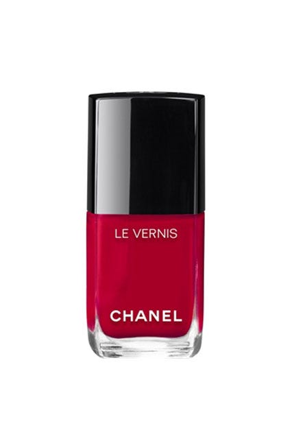 The New Chanel Long Wear Nail Polish Is It Really That Good Chanel Sunrise Trip Nail 683 La Collection Spring 2016