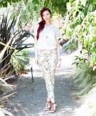 David Lynch's Bombshell Muse Shows Off 4 Next-Level Outfits