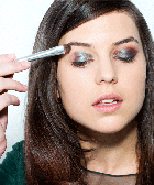 The Crazy-Easy Trick To Avoiding Eyeshadow Fallout