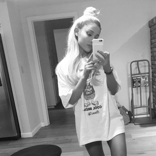 Ariana Grande New Blonde Hair Photo Photo Via Arianagrande Instagram