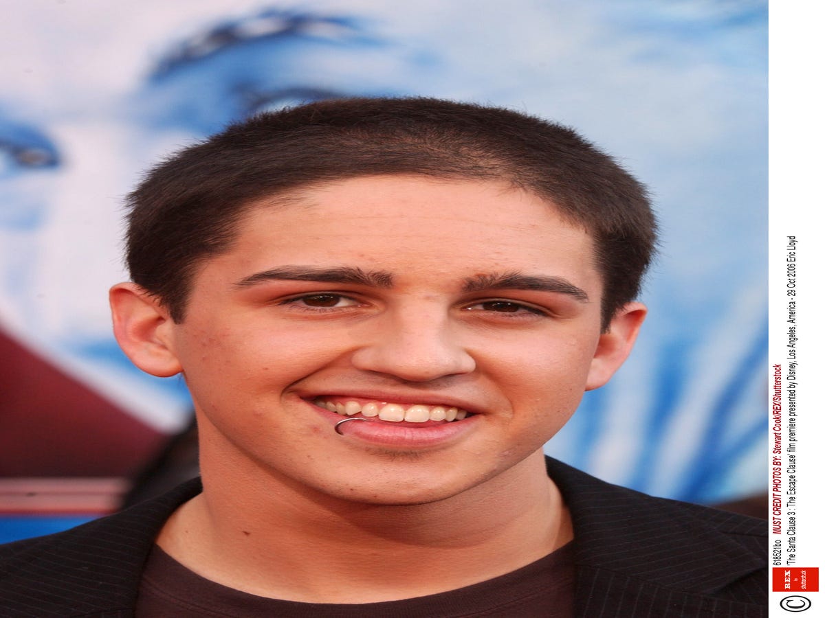 The Santa Clause's Charlie Looks All Grown Up & Dreamy Now