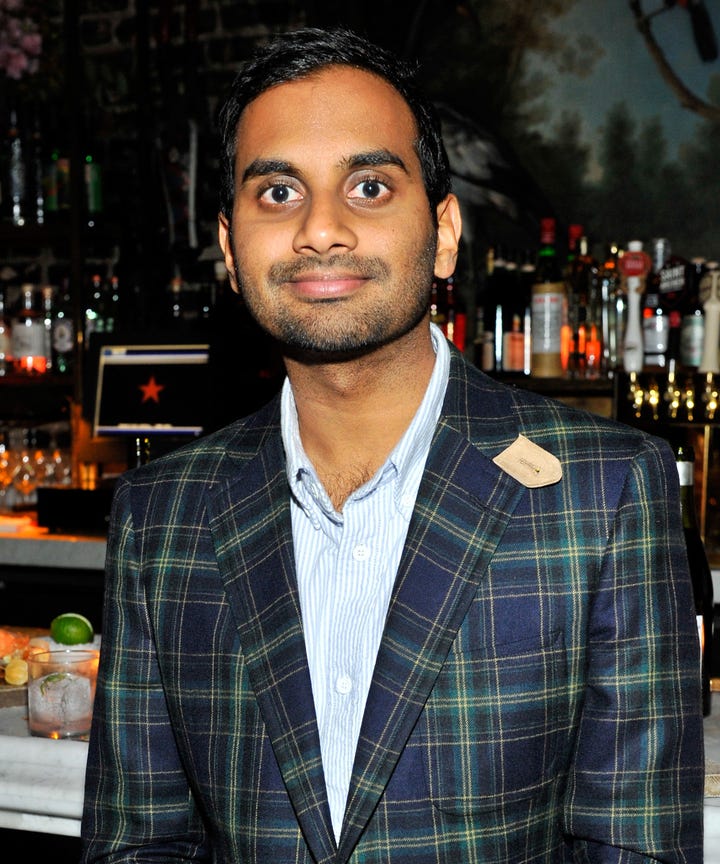 Joel McHale Defends Aziz Ansari Amid Sexual Misconduct Allegations