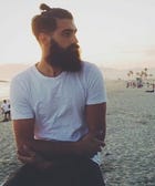 The Internet Says Beards Are Out &mdash; & Hearts Break Everywhere