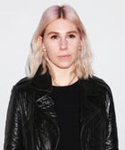 Zosia Mamet Makes A SERIOUSLY Unexpected Move