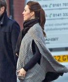 Look, It's Kate Middleton Pregnant! 