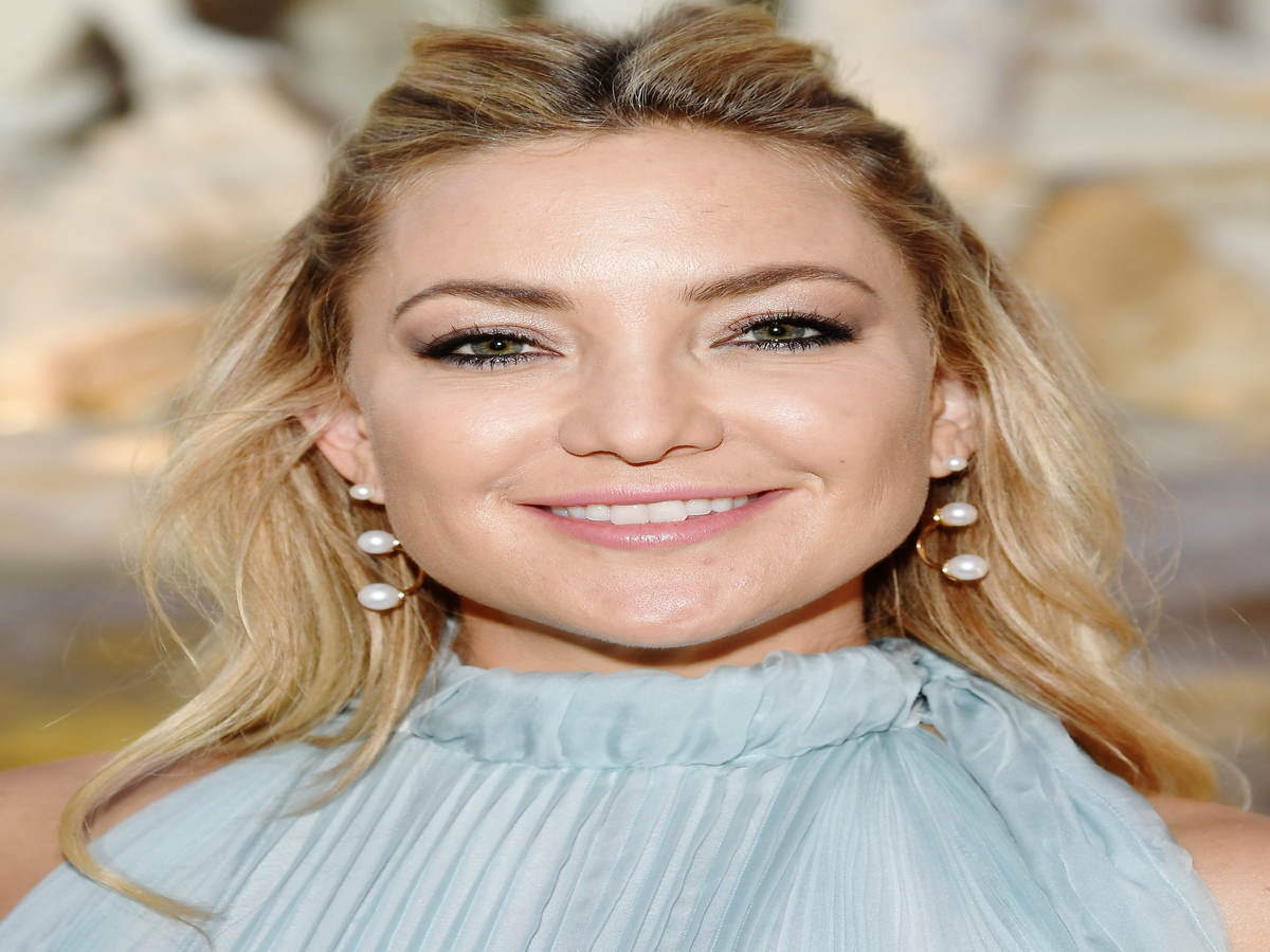 Kate Hudson's Beauty Evolution Is A Lesson In California Cool
