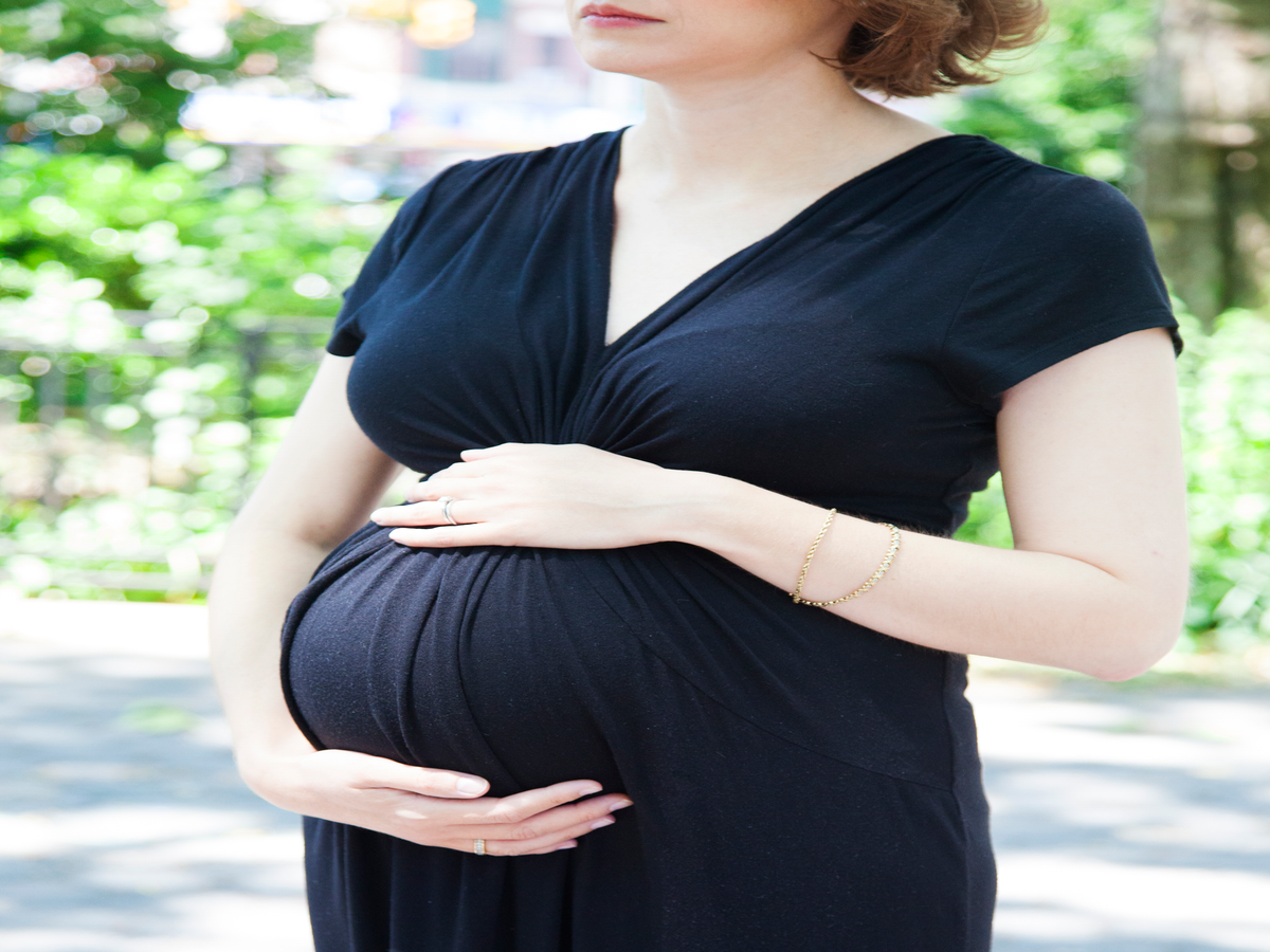 After Being Body Shamed, This Pregnant Meteorologist Took Her Anger On The Air