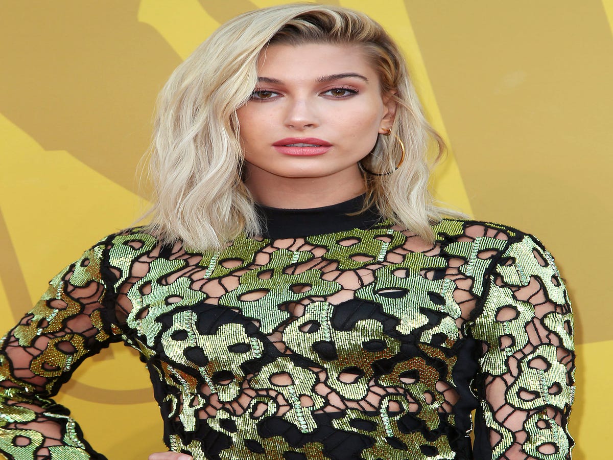 Hailey Baldwin Ditches Boho, Goes Short & Polished