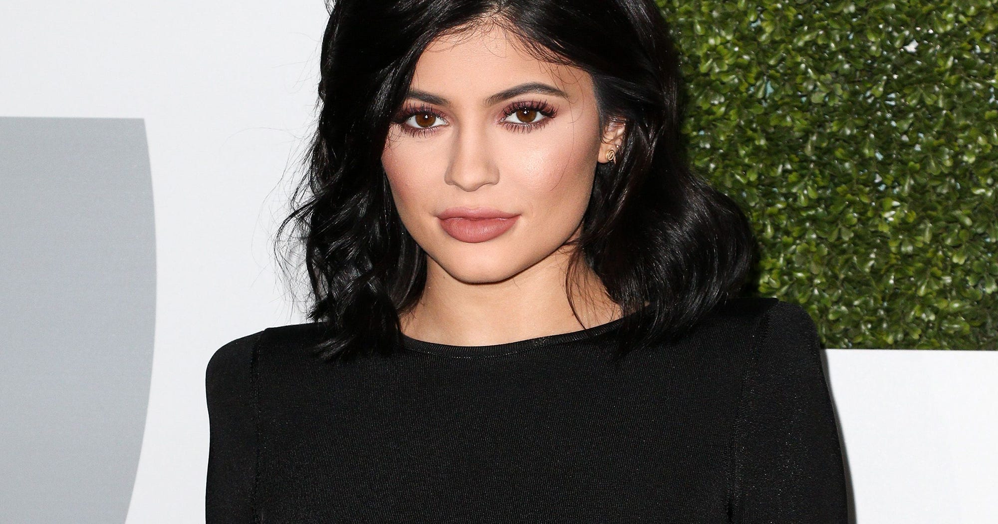 Kardashian Jenner Family Christmas Charity Skid Row