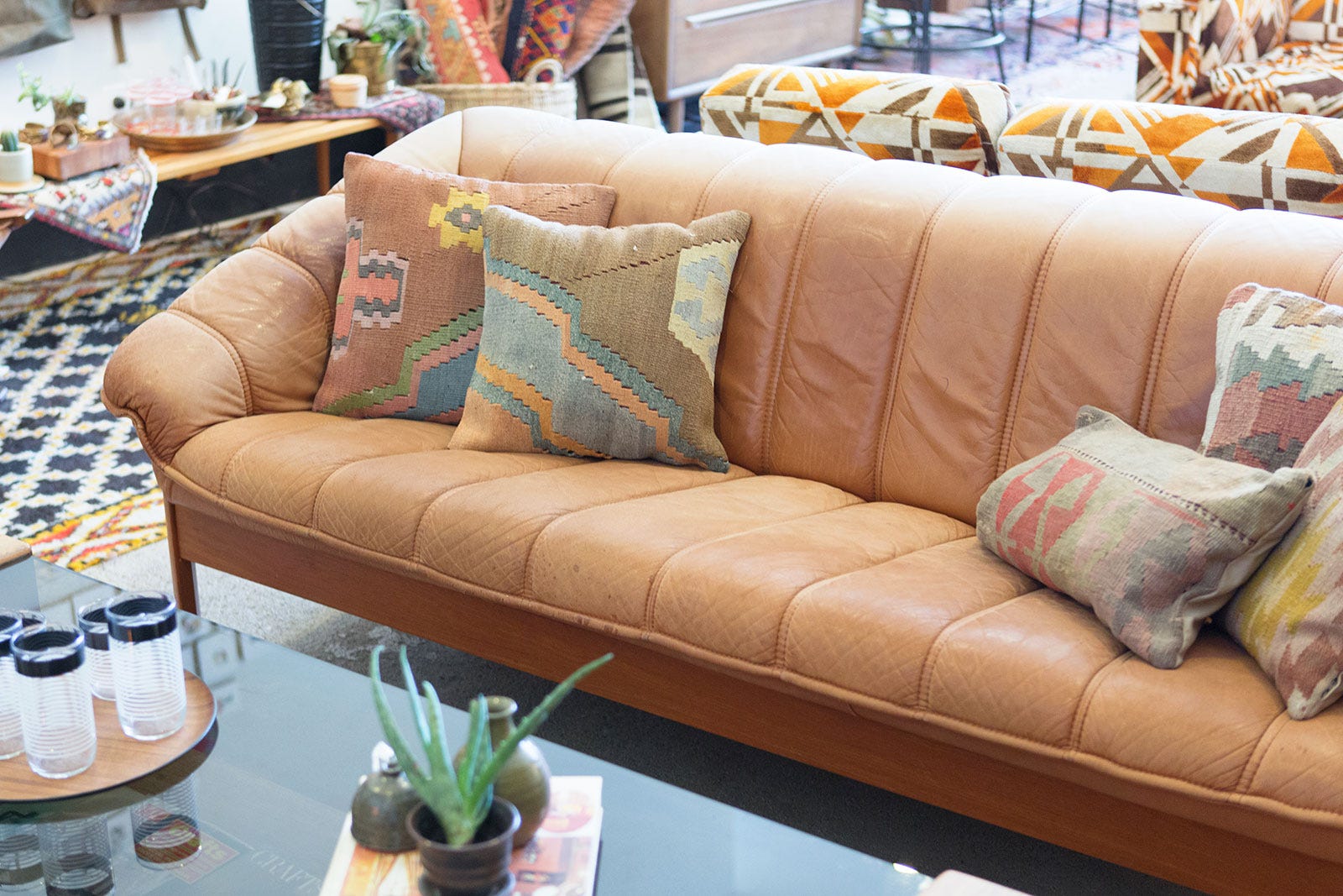 How To Shop Vintage ChicagoExpert Tips And Advice