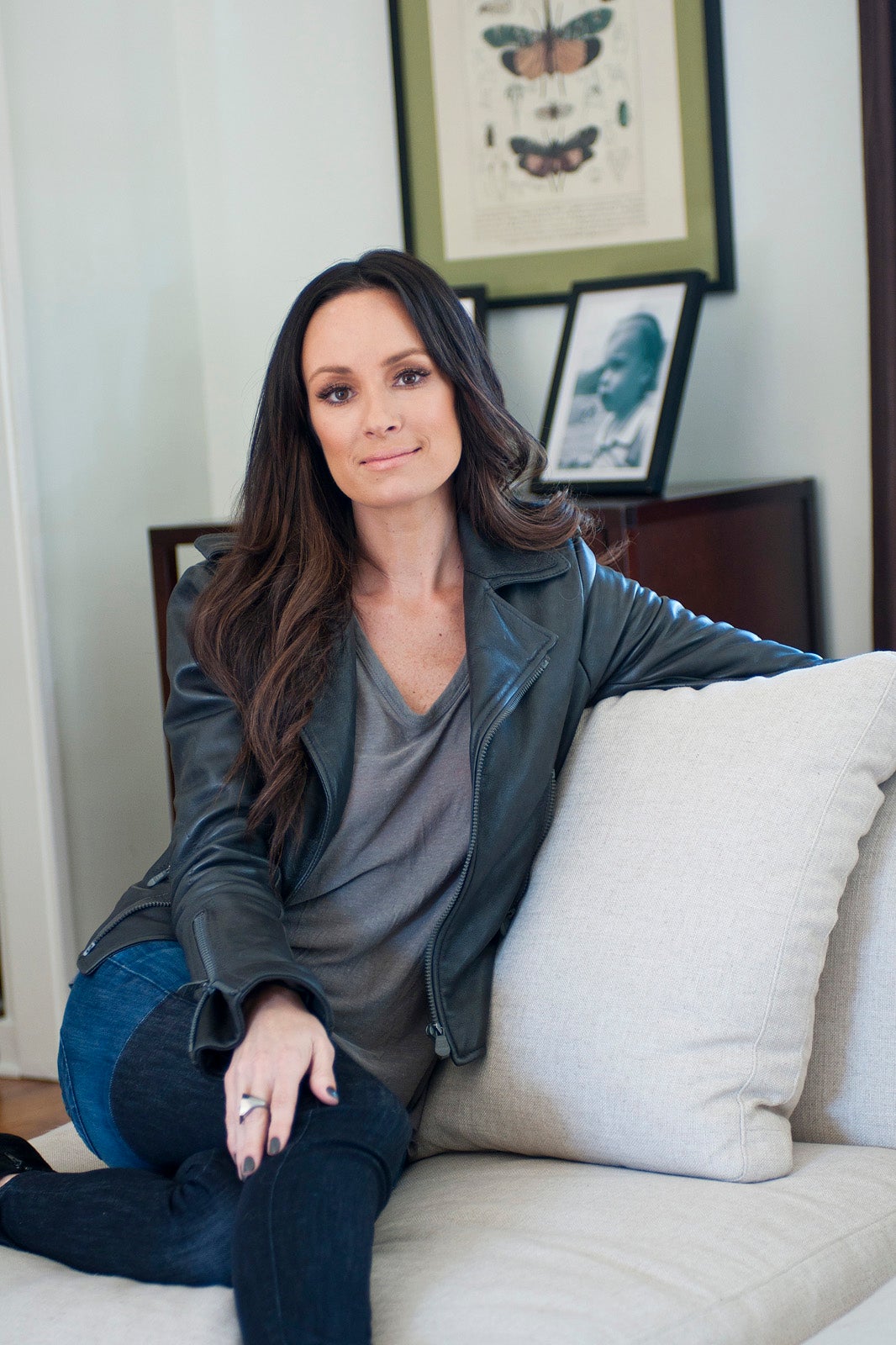 Catt Sadler Interview And Photos - E! News Live’s Celebrity Host Style