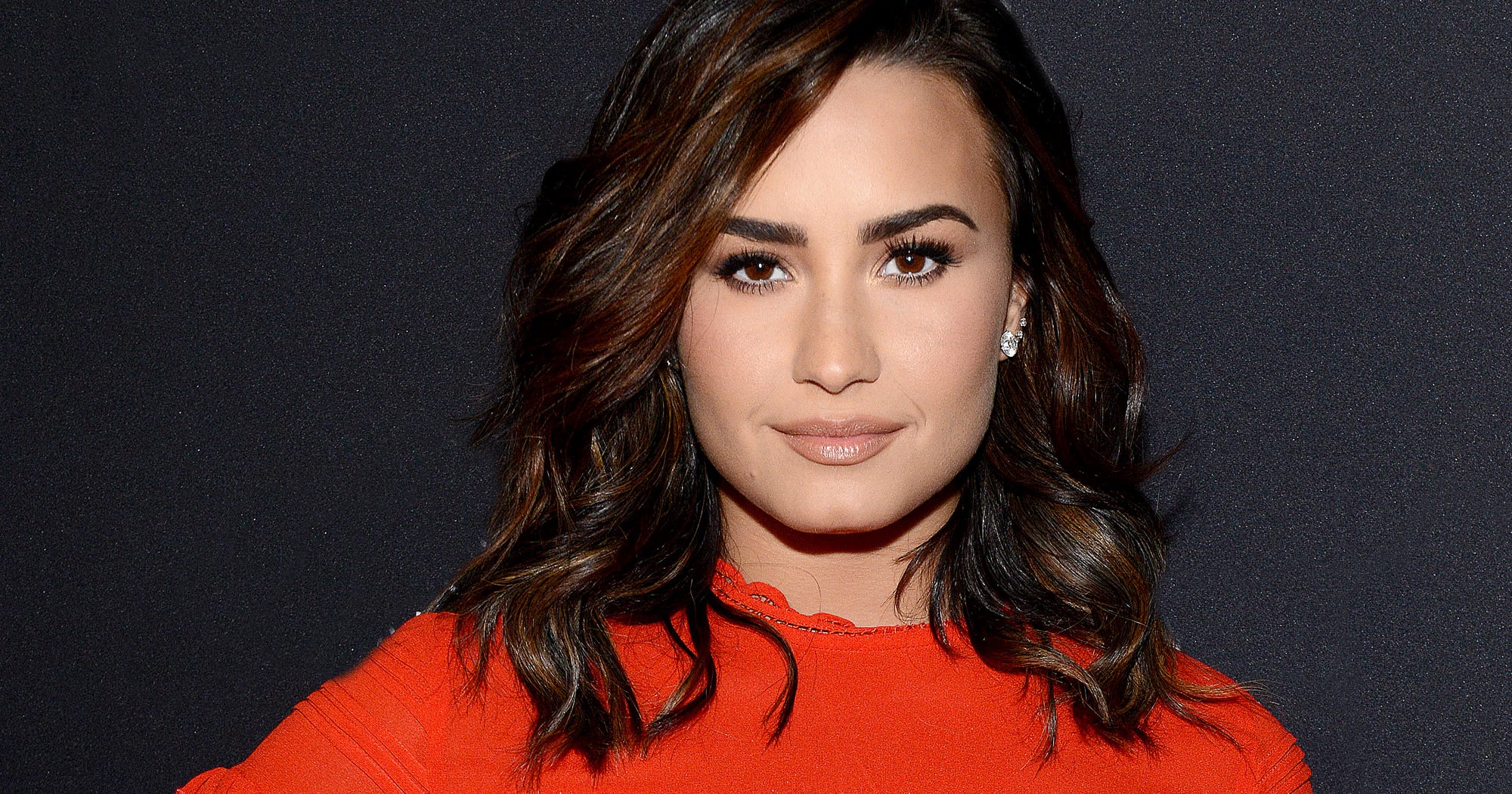 Demi Lovato Straight Hair Freckles