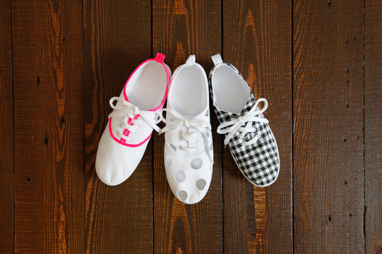 diy painted canvas shoes diy sneakers how to paint canvas shoes diy painted canvas shoes diy sneakers how to paint canvas shoes