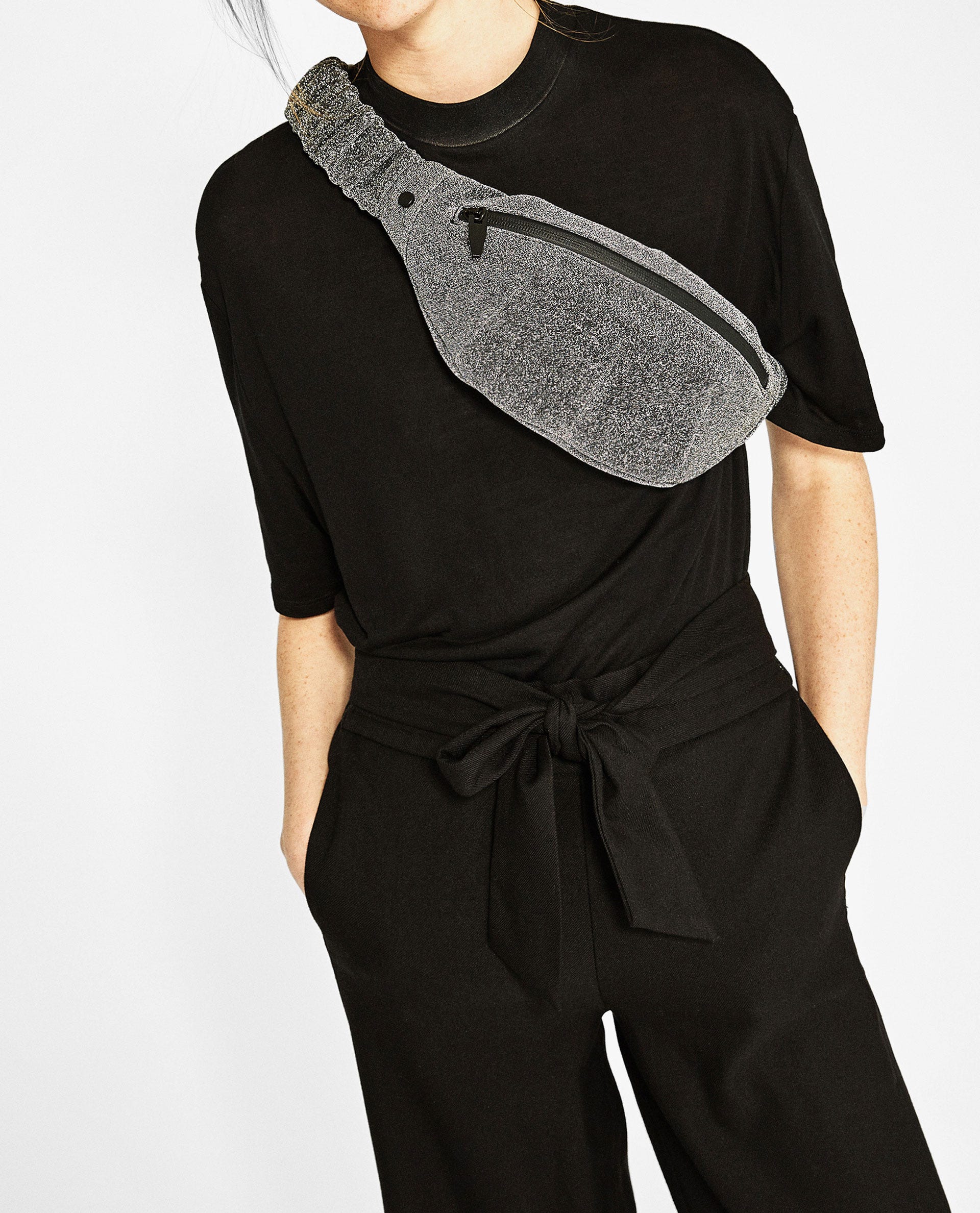 Fanny Pack Handbag Trend Zara Urban Outfitters