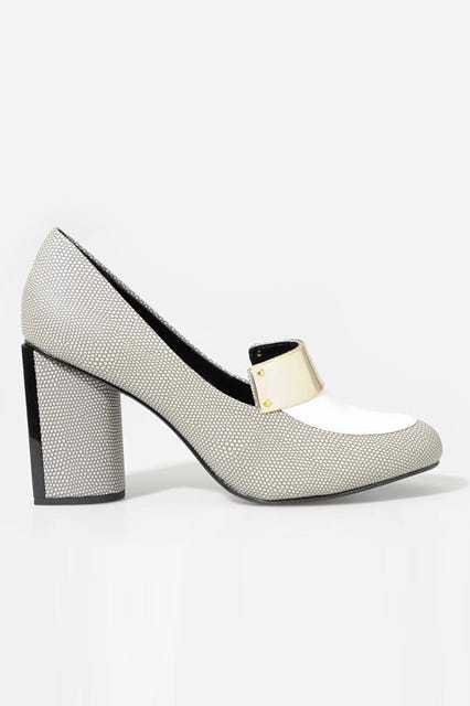 junior white trainers size 5