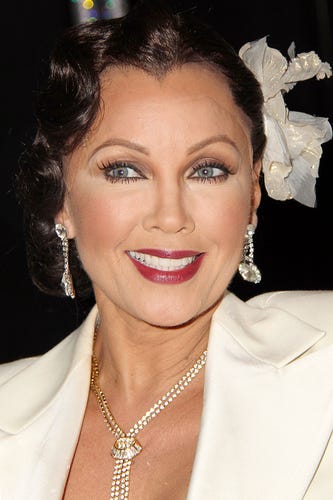 30 Celebrities We Really Miss