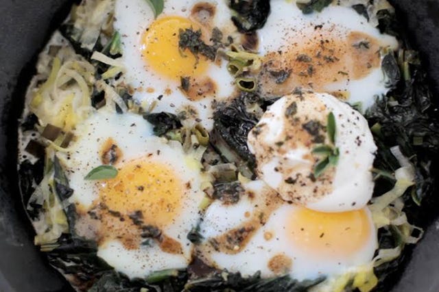 KaleBakedEggs