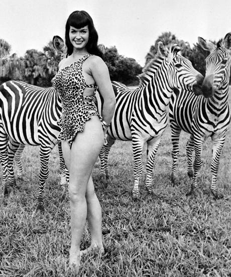 Pinup Queen Bunny Yeager Dies At 85