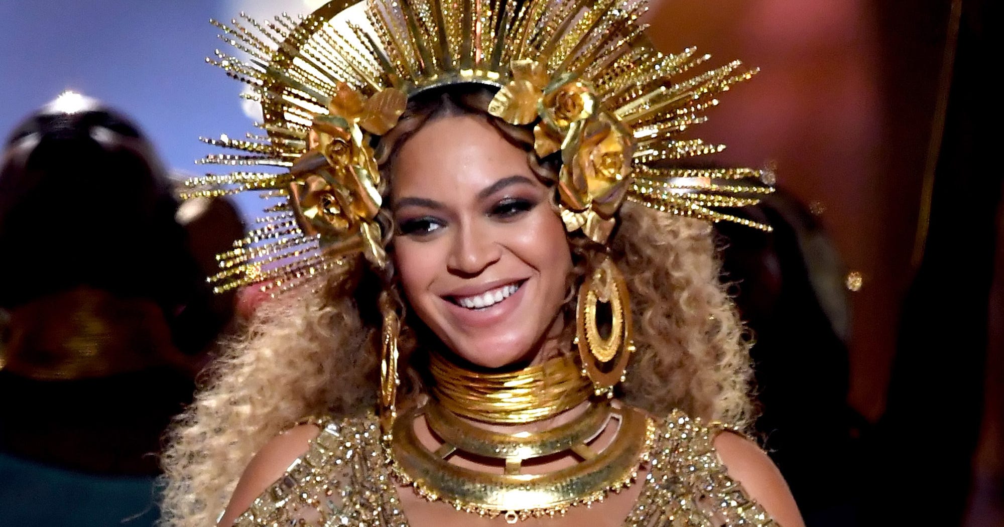 Beyonce Instagram Dress Earrings Pregnancy Style Photos