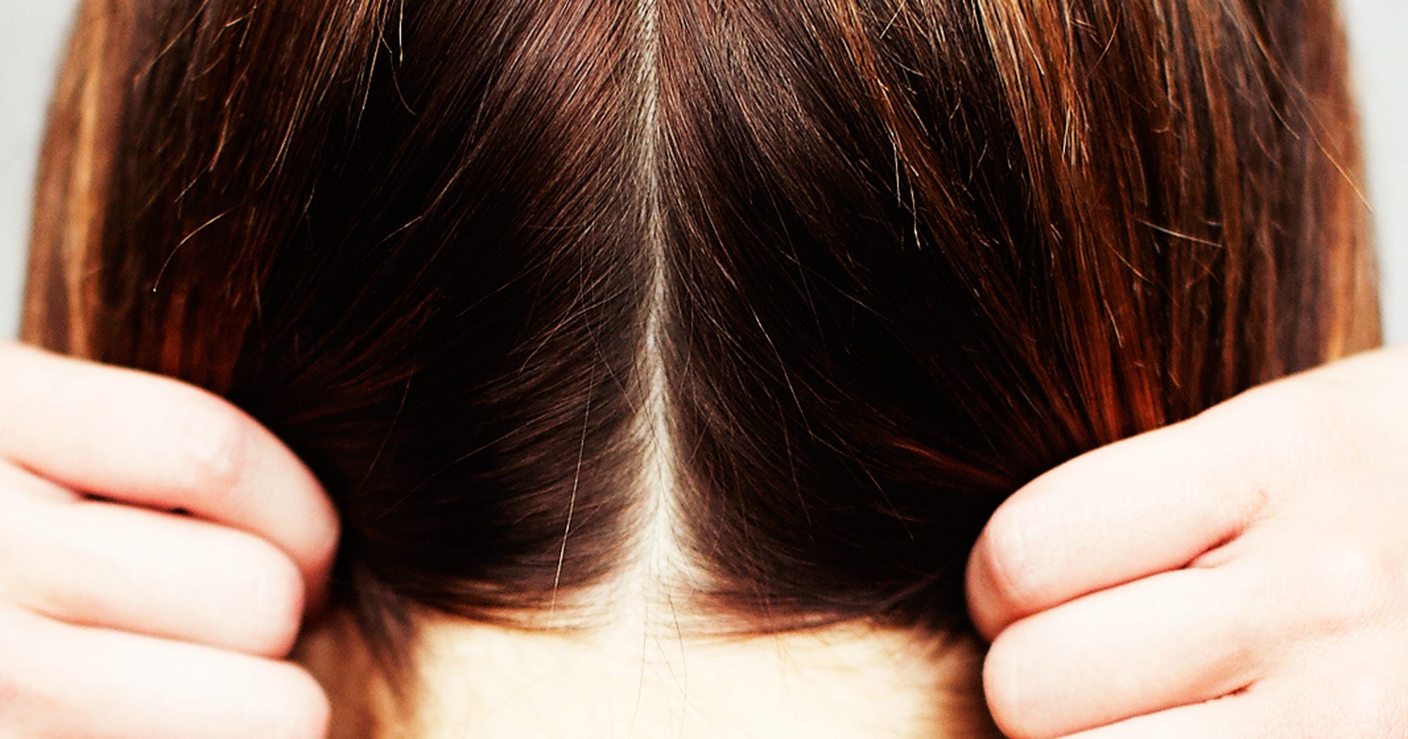 Mouthwash Shampoo Hair Trick DIY