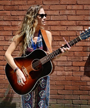 OPENER_01_12_ShellyColvin02