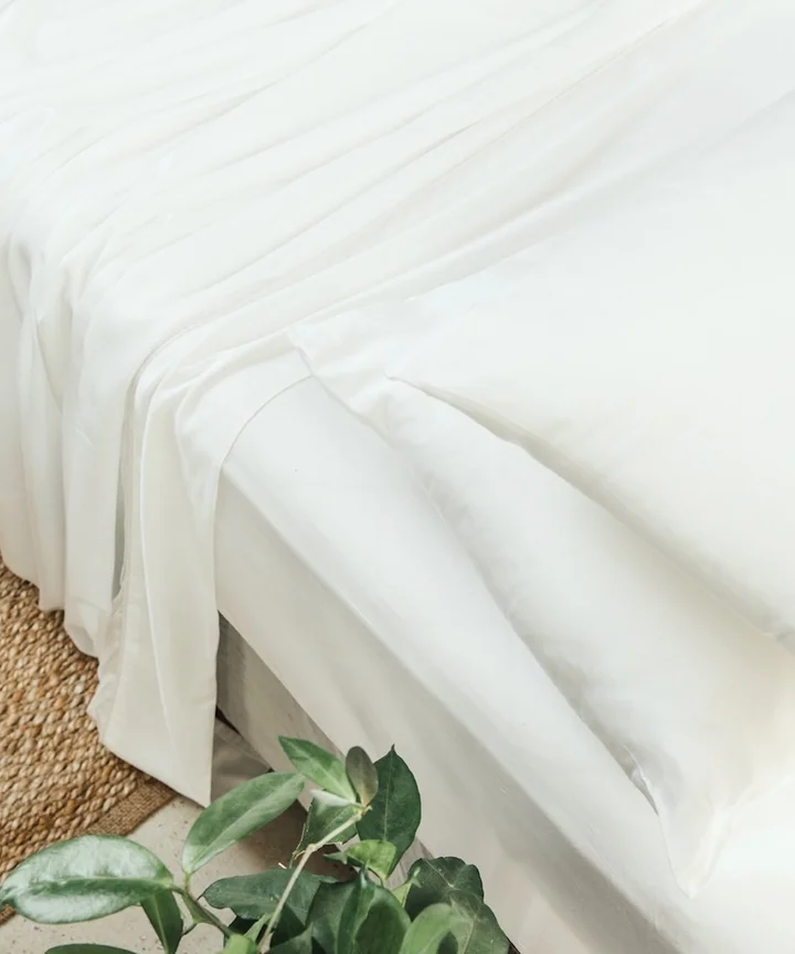 Best Cooling Sheets For Hot Sweaty Nights 2019 Reviews Summer S Most Breathable White Sheet Sets According To Super Cool Sleepers