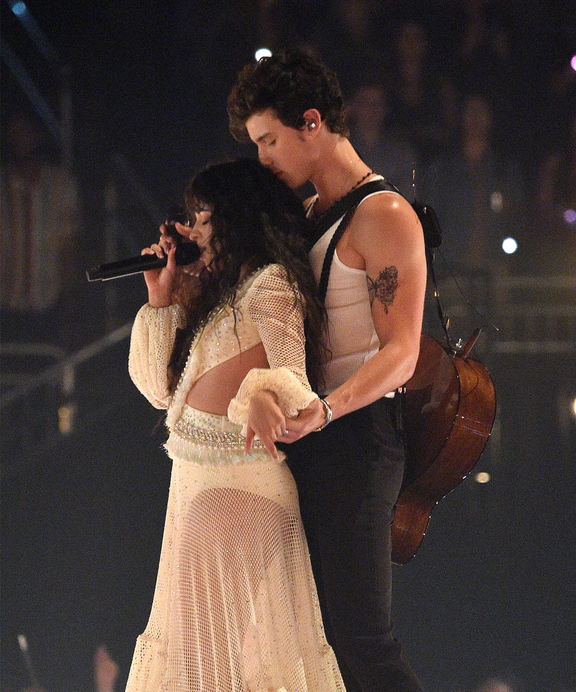 Shawn Mendes & Camila Cabello Lit Up The VMAs Stage For "Señorita"