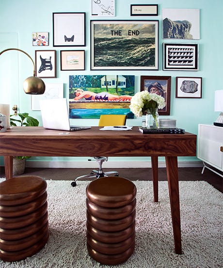 Kelly Oxford Office Decor Ideas Steal 5 Budget Friendly Office Decor Tips From Kelly Oxford
