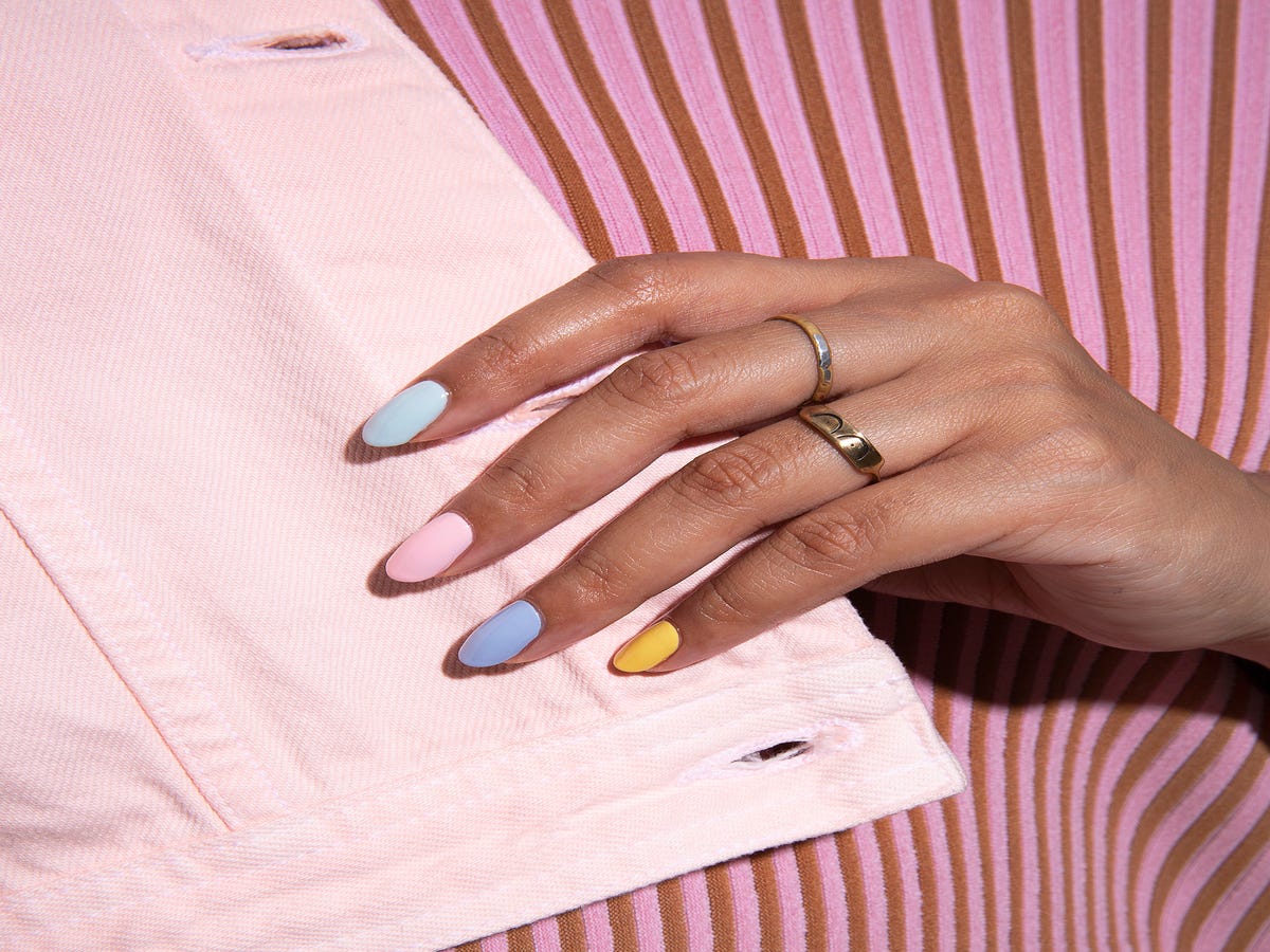 5 Nail Strengtheners For When You Rip Off Your Gels From Holiday Stress