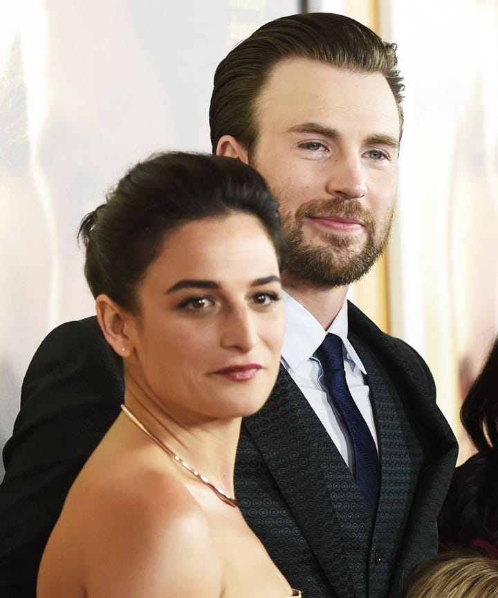 chris evans tells nyt he and jenny slate split up again