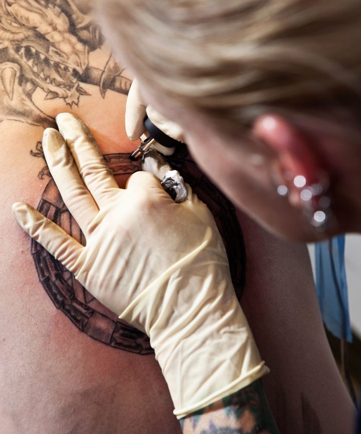 tattoo artist parlor warning signs dos and donts