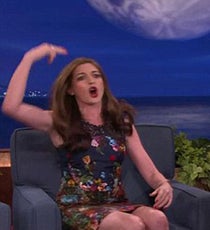anne-hathaway-paparazzi-rap-conan-lil-wayne-op