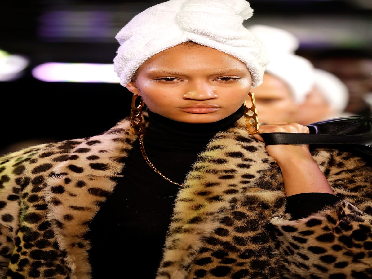 42 Models Got Their Brows Bleached At Alexander Wang