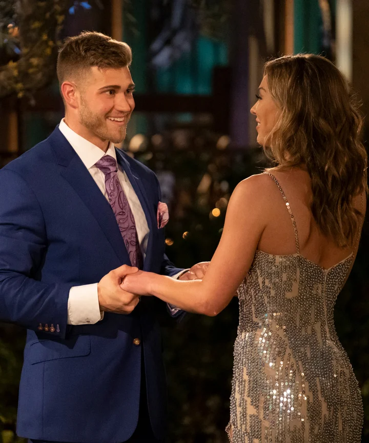 Uh Are Bachelorette First Impression Rose Winner Luke Parker Hannah In Love Uh Are Bachelorette First Impression Rose Winner Luke Parker Hannah In Love