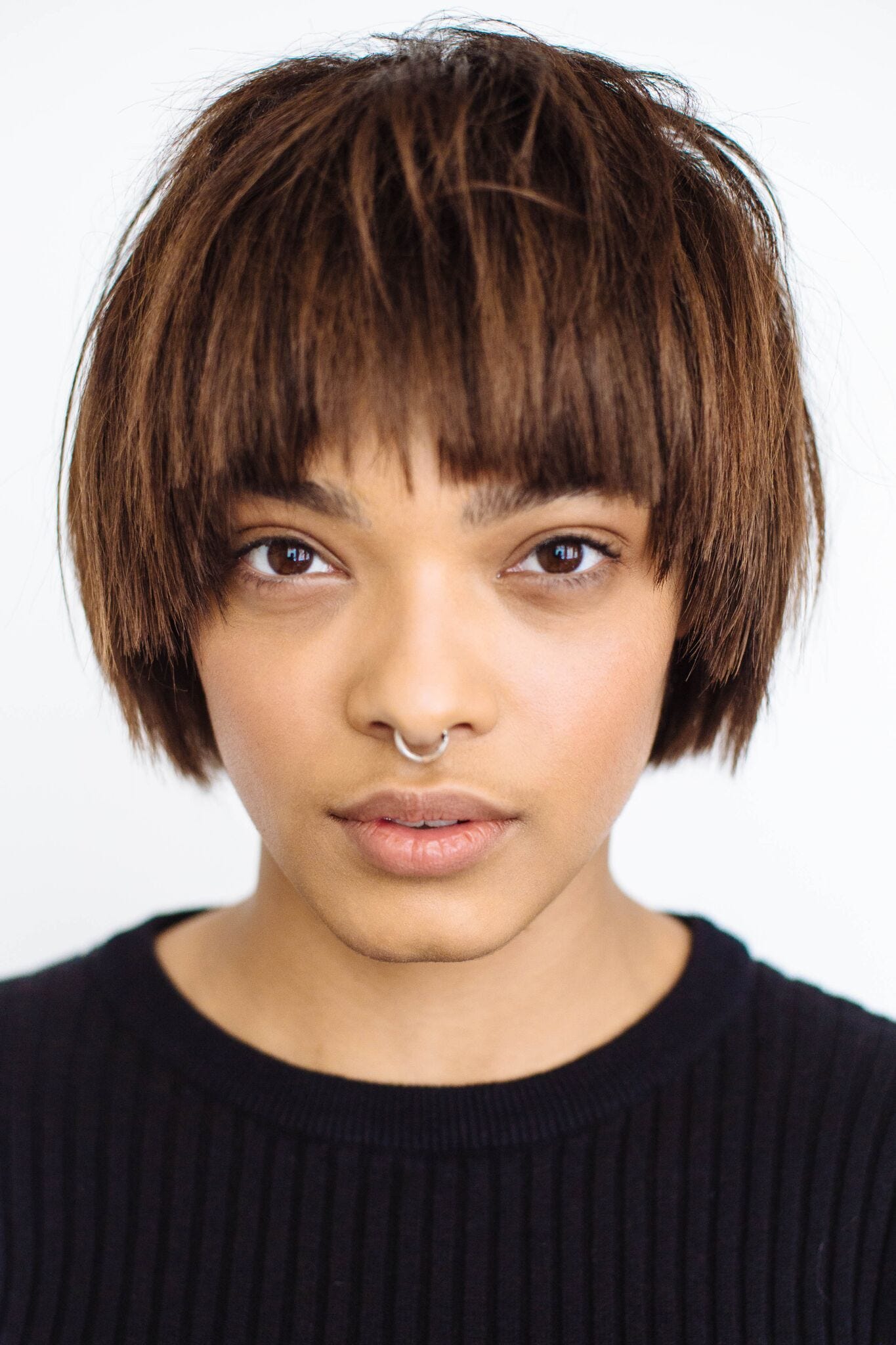 Hair Ideas Trends 2018 - Accessories Shag Blunt Bangs