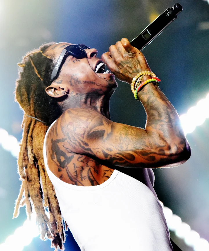 Lil Wayne Songs Crazy Lyrics From Weezy Albums - the 30 grossest things lil wayne has ever said about vaginas other stuff