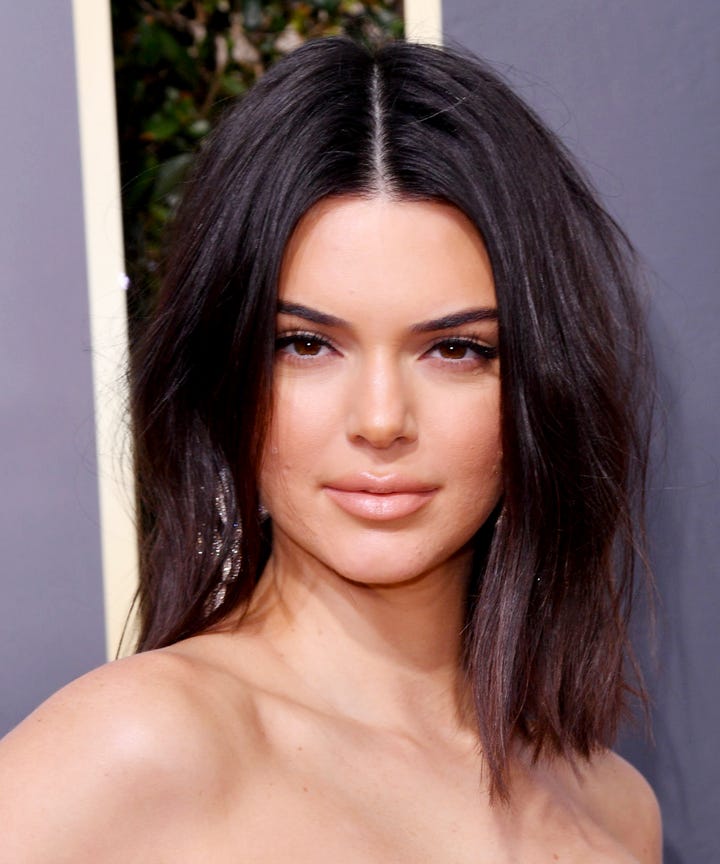kendall jenner golden globe awards acne twitter