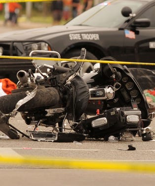 oklahoma-state-homecoming-parade-car-crash