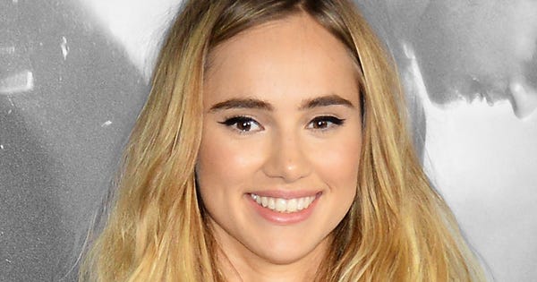 Suki Waterhouse Coca Cola Hair Rinse