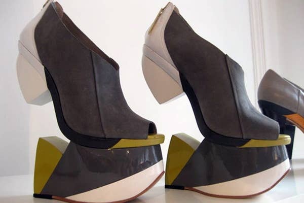 Weird Shoes- 20 Of The Craziest Shoes