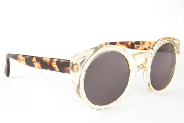 Never worn Illesteva Zac Posen X tortoise shell sunglasses. Zac Posen and Illesteva Join Forces For An Awesome Eyewear Line main image 2