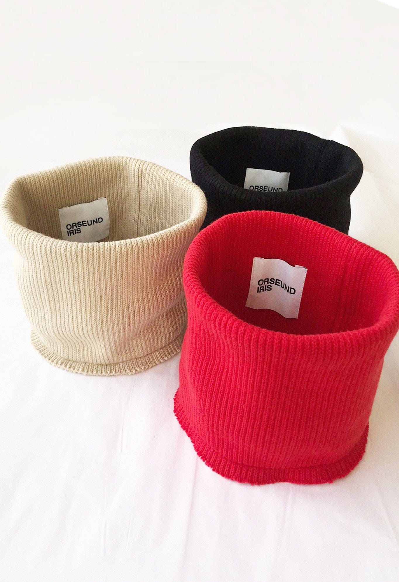 Orseund Iris + Chunky Knit Tube Scarf