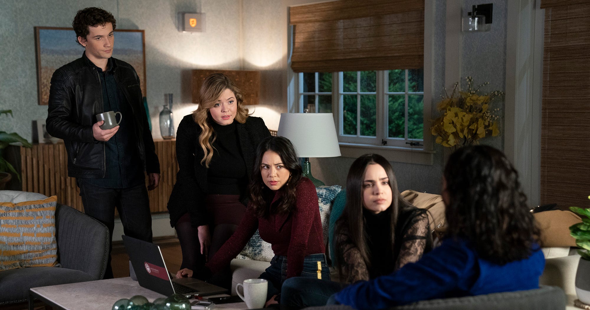 Is The Professor A On PLL The Perfectionists Finale?