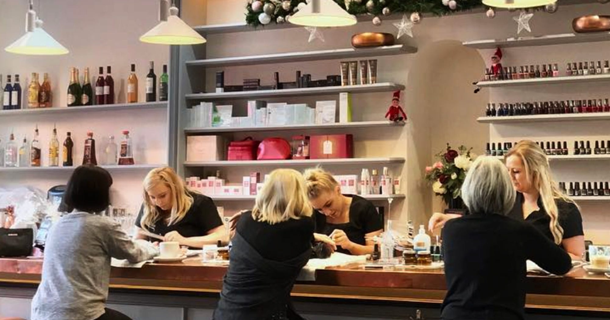 Late Night Beauty Salons London Manchester Liverpool