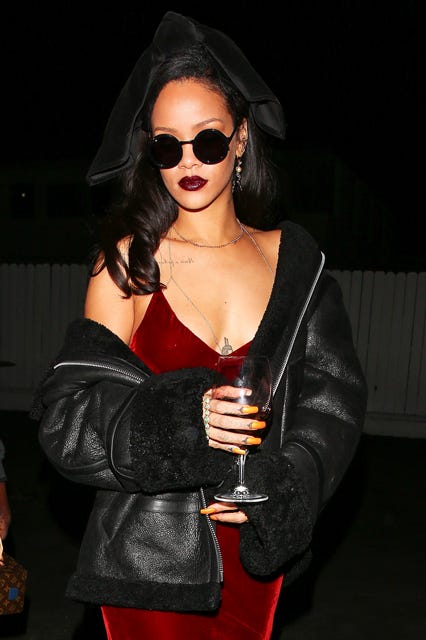 Rihanna Wine Glasses On The Go Street Style