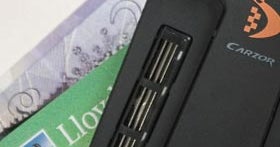 Carzor Womens Portable Razor Blade - On The Go Beauty