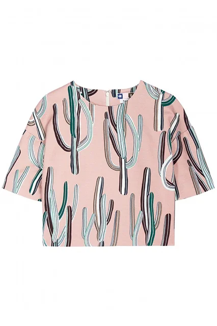 Flattering Crop Tops For Your Body