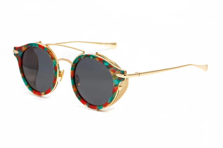 Hadid Passport Control Aviator Sunglasses Gigi Hadid x Vogue Eyewear Launch Is Making Me Love Visor  main image 4