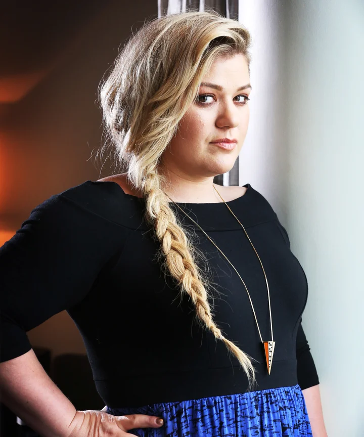 Kelly Clarkson Miserable Depression Details